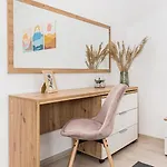 Isaran 2d3e Apartament *