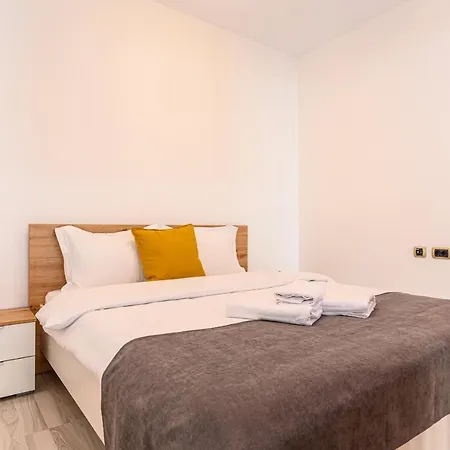 Apartamento Isaran 2d3e