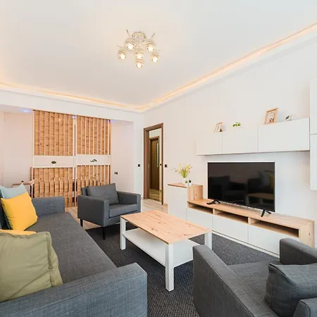 Isaran 2d3e * Braşov