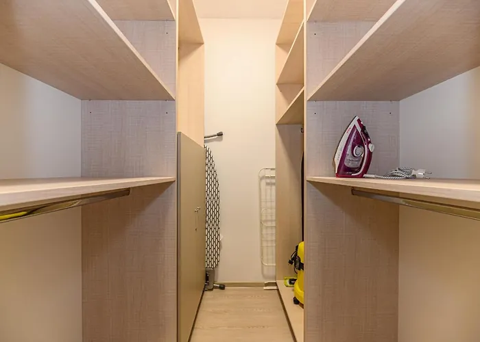 Appartement Isaran 2d3e Braşov